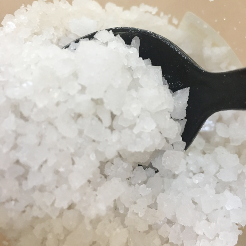 水處(chù)理中工業鹽的(de)作用