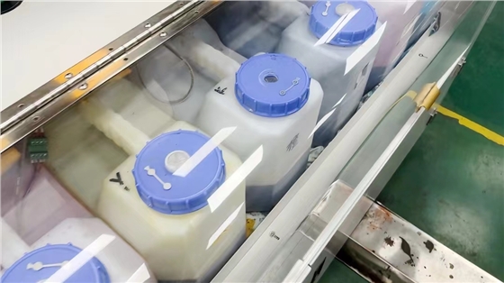 如何避(bi)免數碼印花機輸(shu)墨管堵塞?