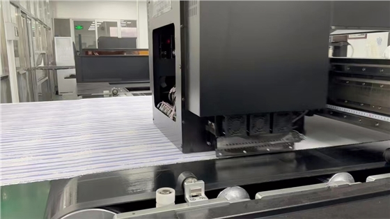 數碼印(yìn)花打印時出現(xian)交叉色的原因(yīn)