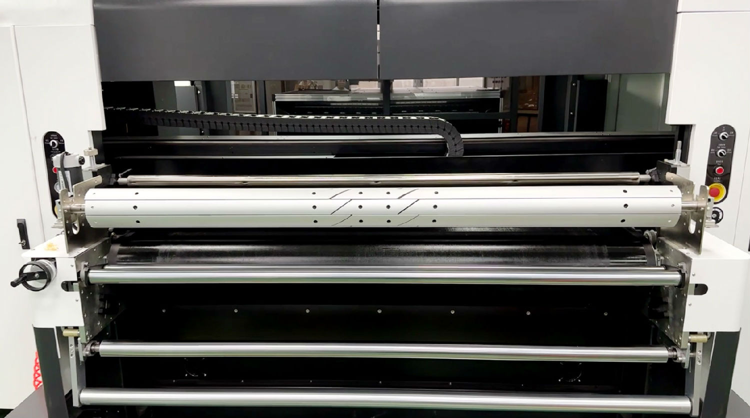 數碼印花機(ji)防高溫的保養(yǎng)技巧